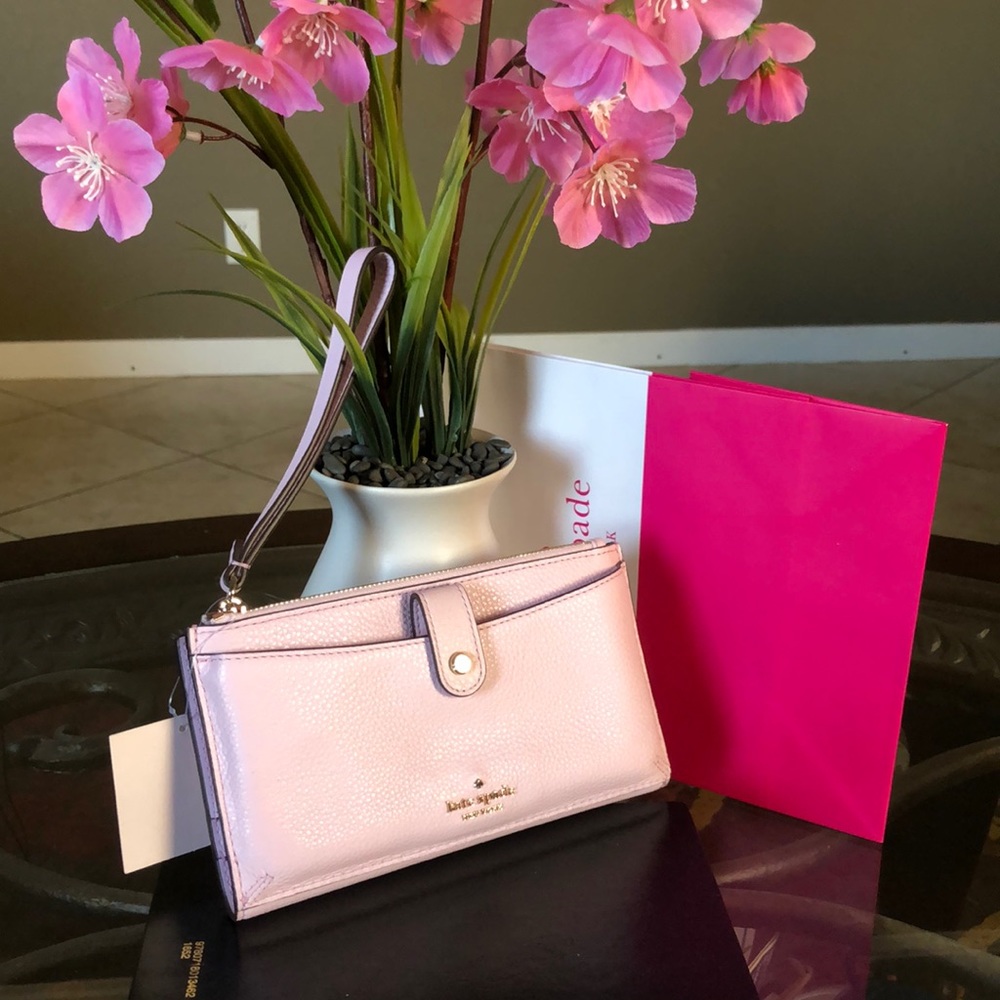 KATE SPADE PHONE WRISTLET